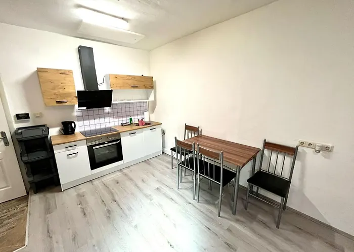 度假居 Haeuschen Fuer Monteure, Autobahn